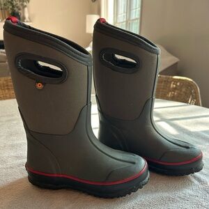 BOGS Kids insulated Rain Boots - Gray and Red